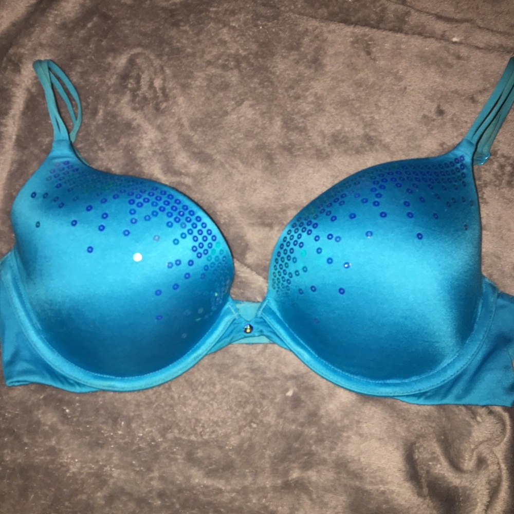 🚨Victoria’s Secret 34C Very Sexy Push-Up Bra